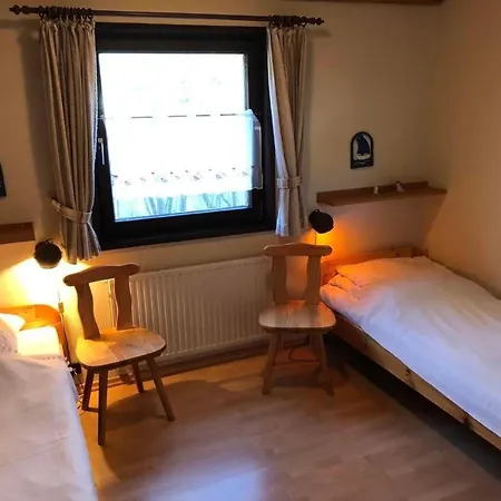 D4 Haus In Eckwarderhoerne Mit Terrasse Und Garte By Interhome Prázdninový dům *