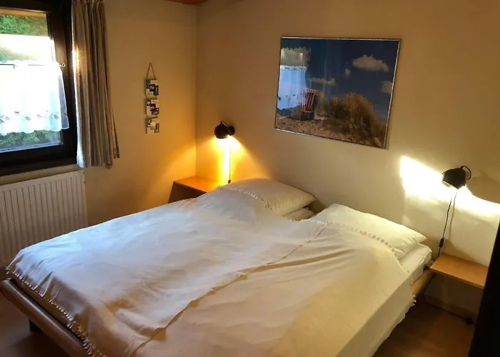 D4 Haus In Eckwarderhoerne Mit Terrasse Und Garte By Interhome Сasa de vacaciones Grosswurden