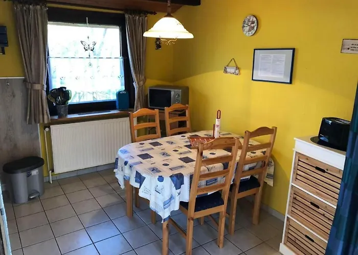 Сasa de vacaciones D4 Haus In Eckwarderhoerne Mit Terrasse Und Garte By Interhome Grosswurden
